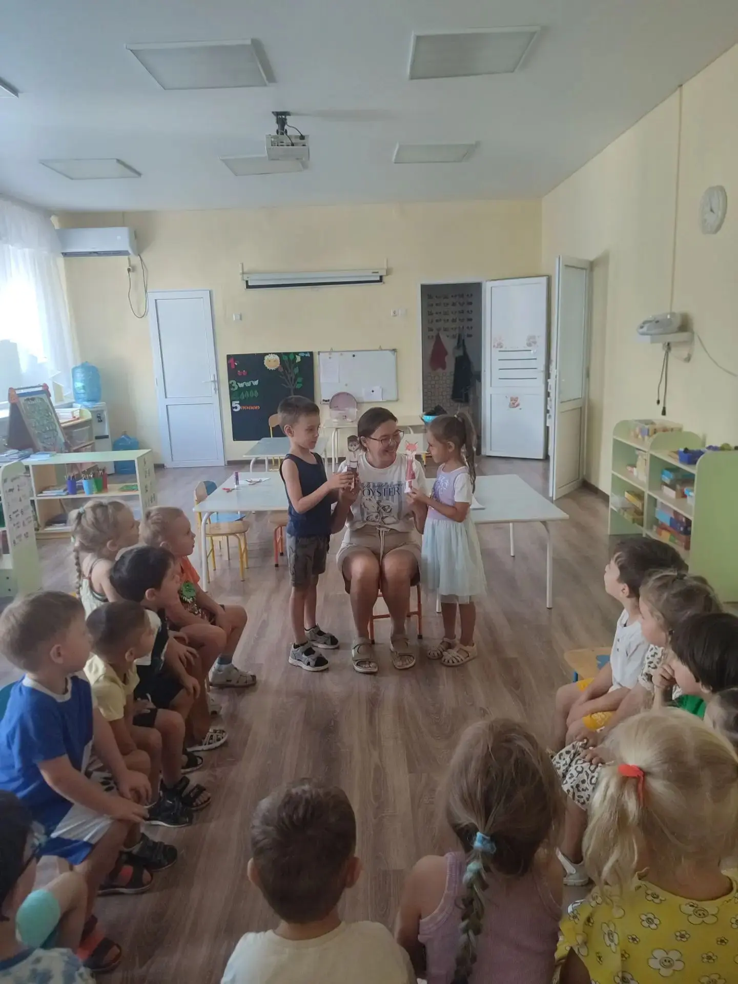 В рамках проведения цикла мероприятий "Карусель сказок" сегодня воспитанники  старшей г...