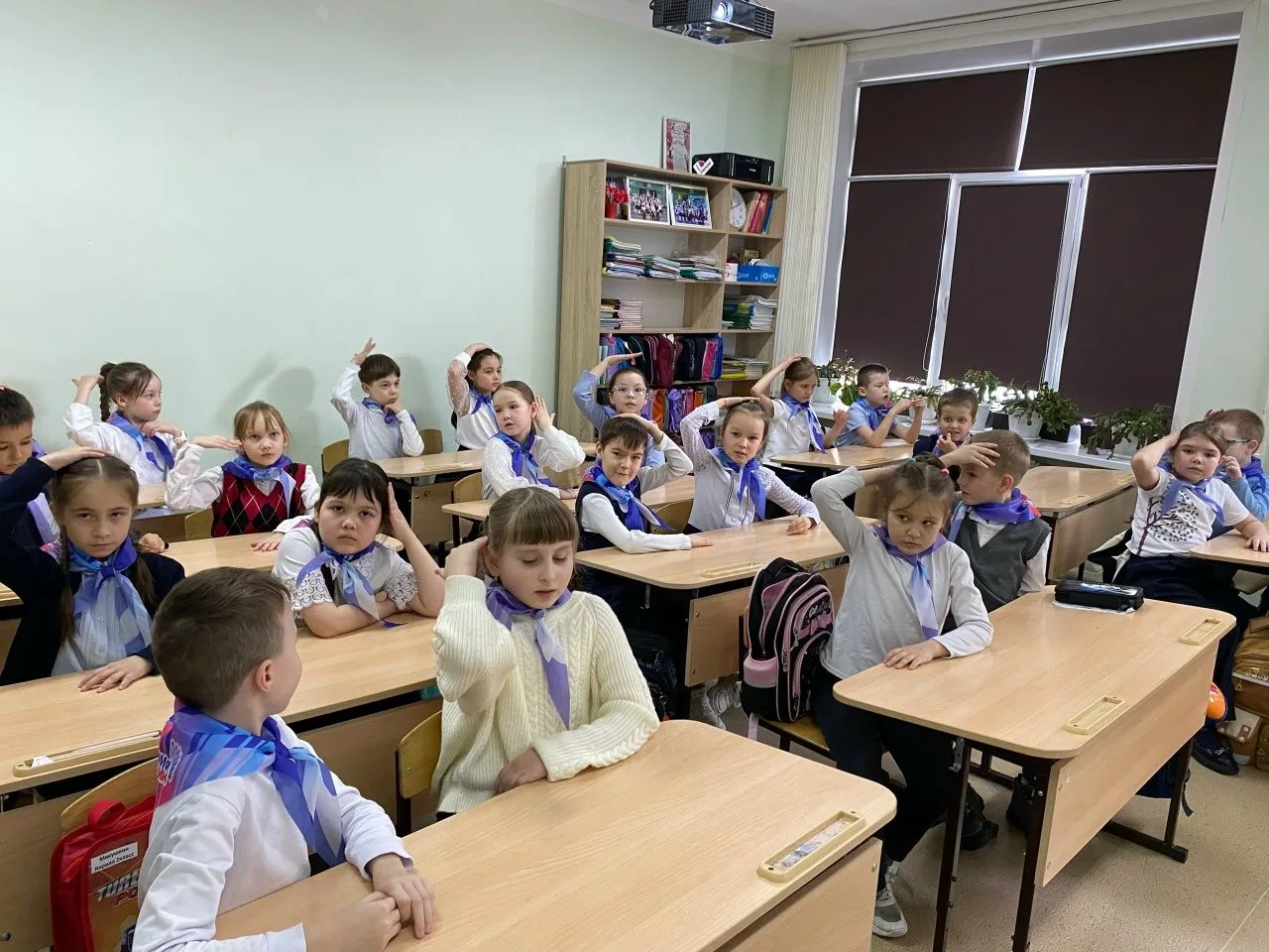 Юные экологи второклашки в деле!