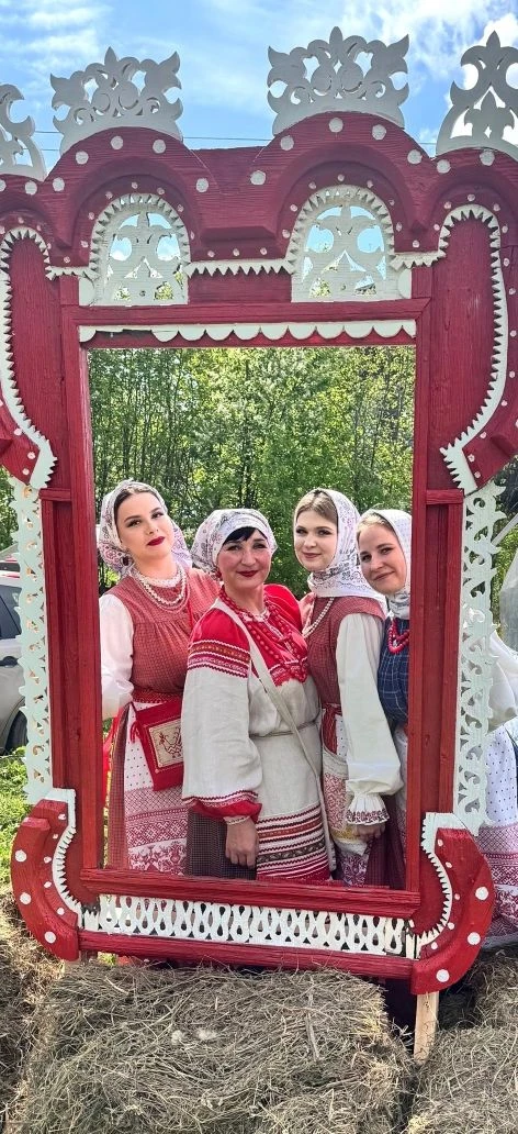 Продолжаем знакомить вас с участниками фолк-концерта фестиваля "Влюблён в лён"