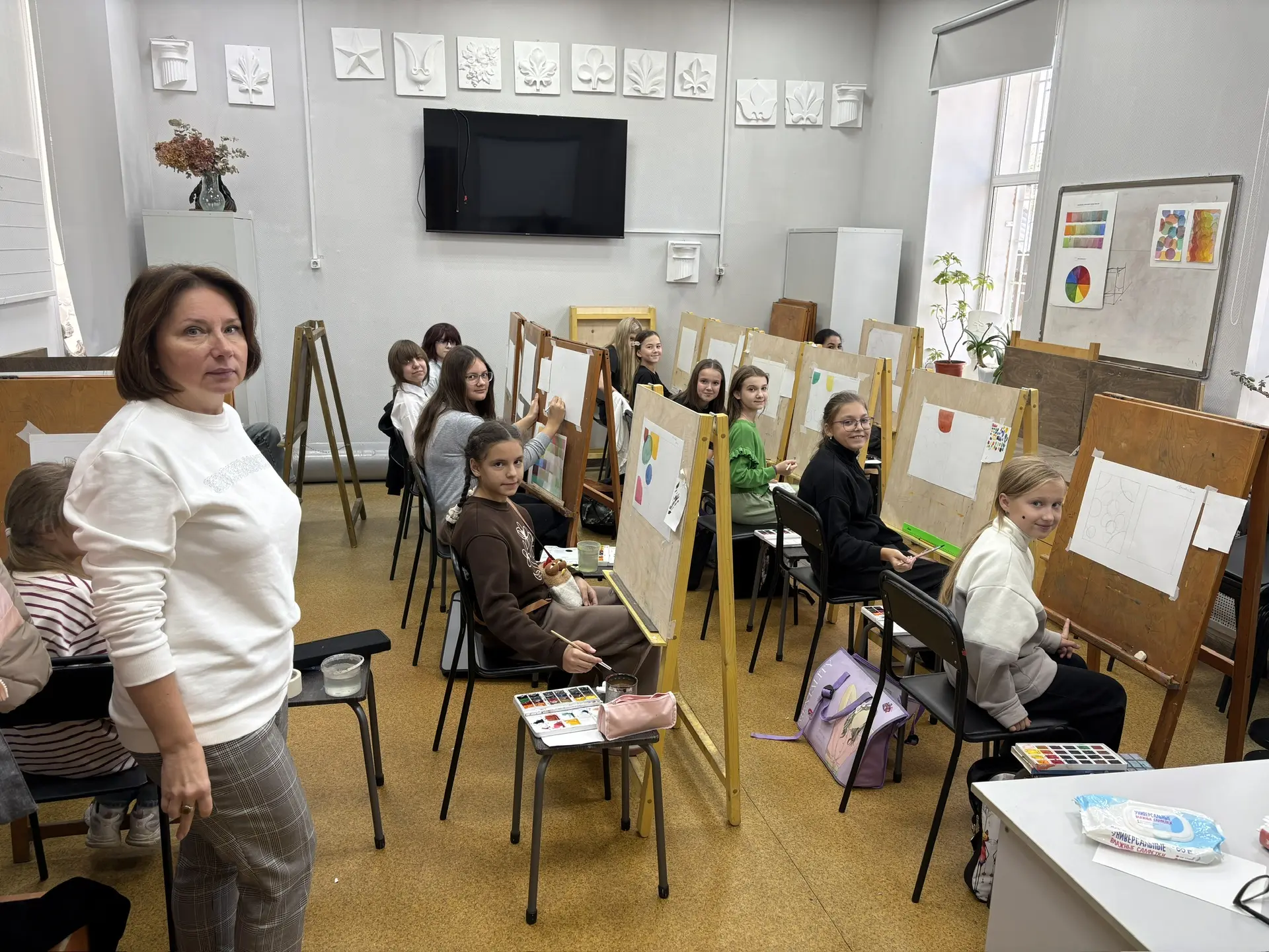 🖼️Вот и пролетел первый триместр в Ногинской детской художественной школе, позади сент...