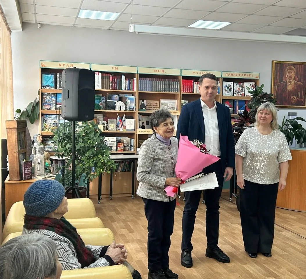 30 января в Центральной детской библиотеке им. Ю.С. Самсонова прошла праздничная встреча "Связь поко