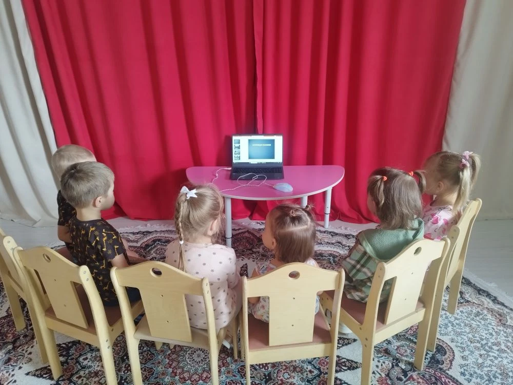 🎉 Наши маленькие казачата сегодня погрузились в удивительный мир казачьих традиций! Ребята с больши