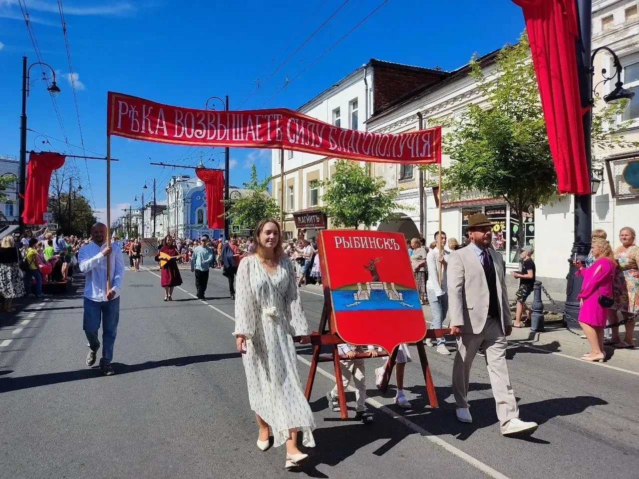 1 августа Рыбинск отпразднует 955-летие.
 
Готовим программу Дня города. Посвятим праздник преемстве