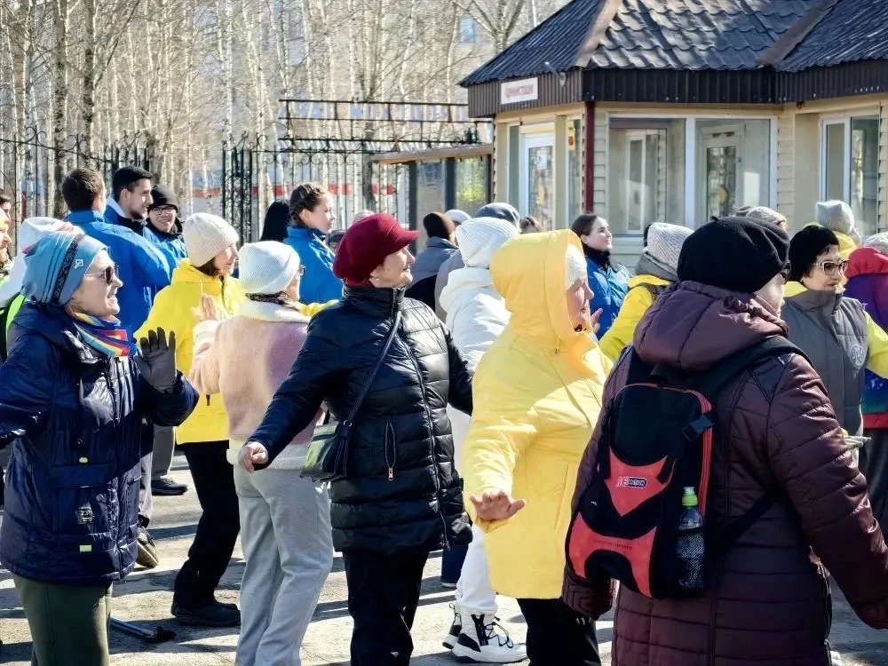 В Сургуте отметили Всемирный день здоровья 👏🏼  Городской парк собрал около сотни активных сургутян н