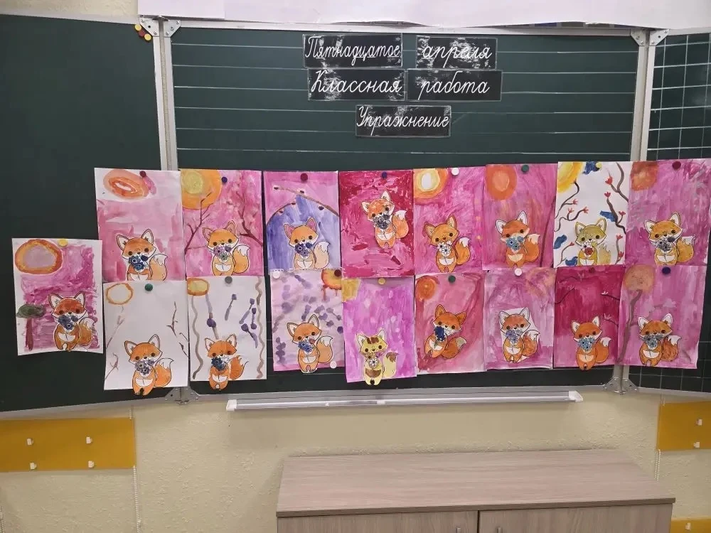 Весна стучится в окна, а в 3 Д классе она уже расцвела на листах бумаги! 🌸  На уроке рисования ребят