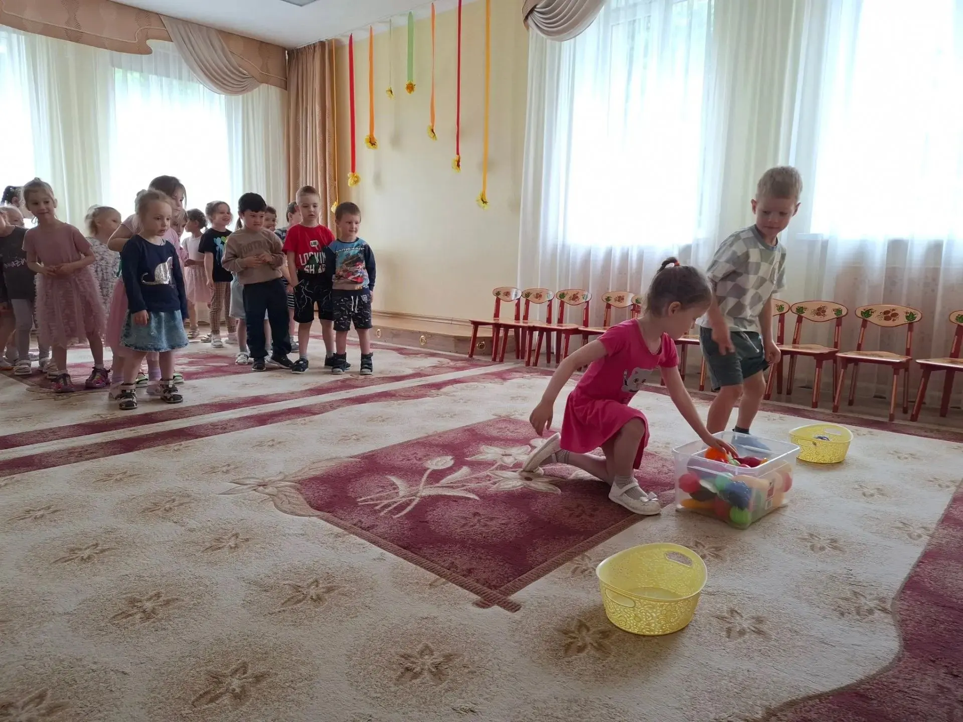 Витаминки в корзинке или Здоровые привычки
Дети дошкольного возраста уже достаточно самостоятельны, 