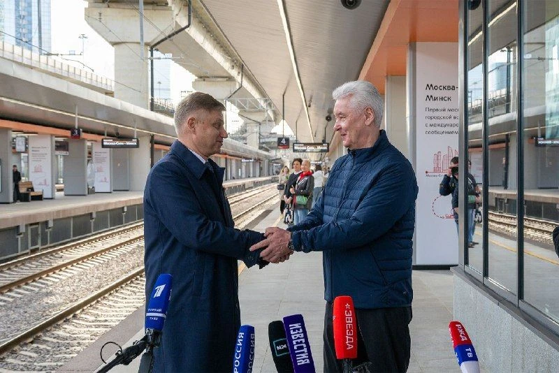 Интеграция транспортных систем на практике: «Ласточки» Минск — Москва теперь останавлив...