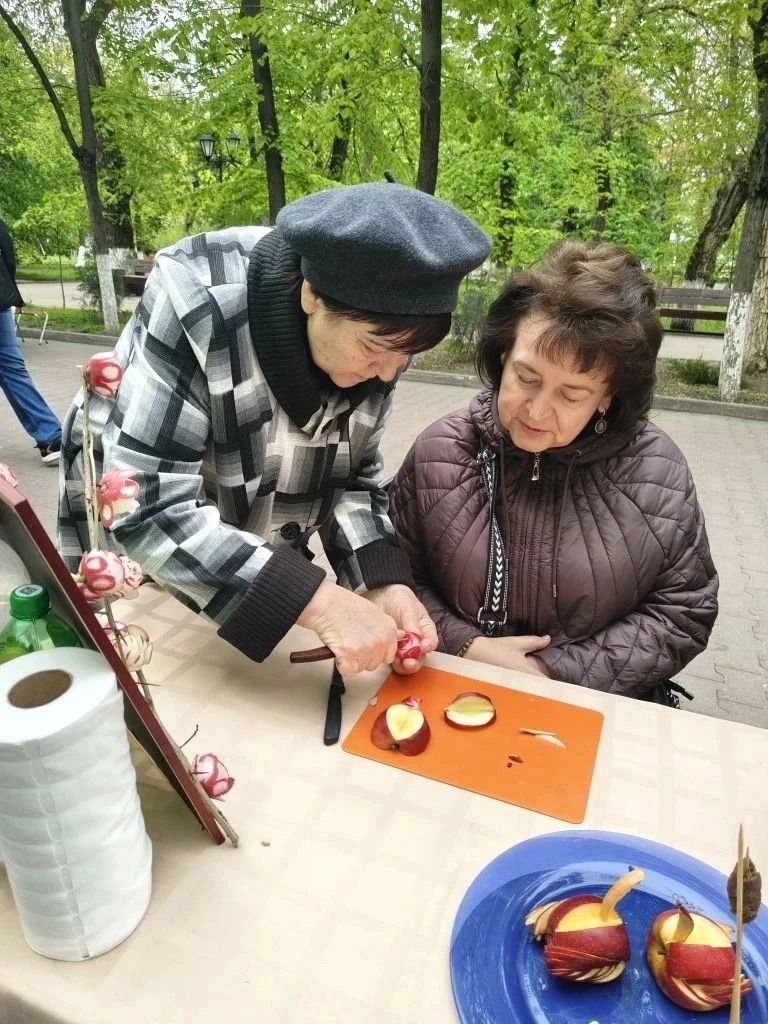 Оказание содействия администрации МАУК «ГКДЦ им. М.Горького» в проведении мастер-класса...
