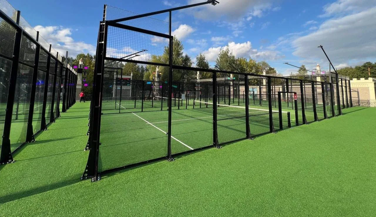 🎾 В Щукино продлили работу корта для падел-тенниса