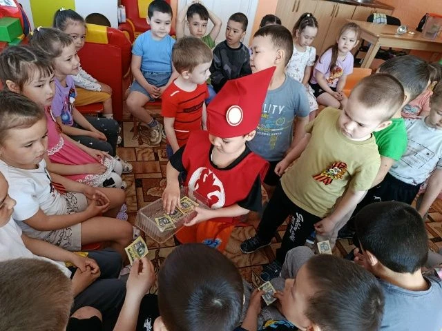 В рамках месячника пожарной безопасности в средней группе "Ромашка" прошли мероприятия,...