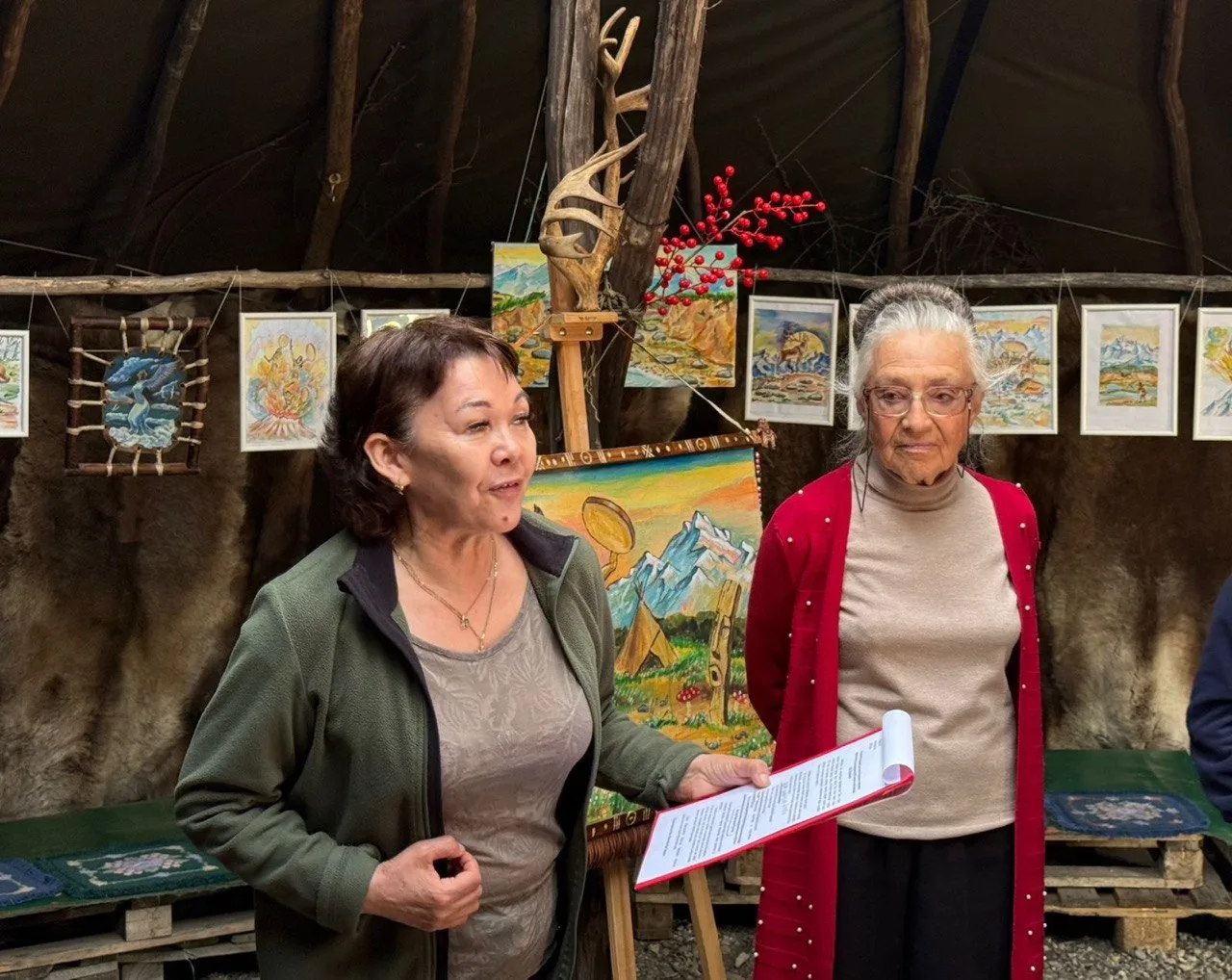 «Мой край — моя Корякия»: открытие выставки Анатолия Солодякова в яранге 🎨🏔️

Друзья, недавно на т