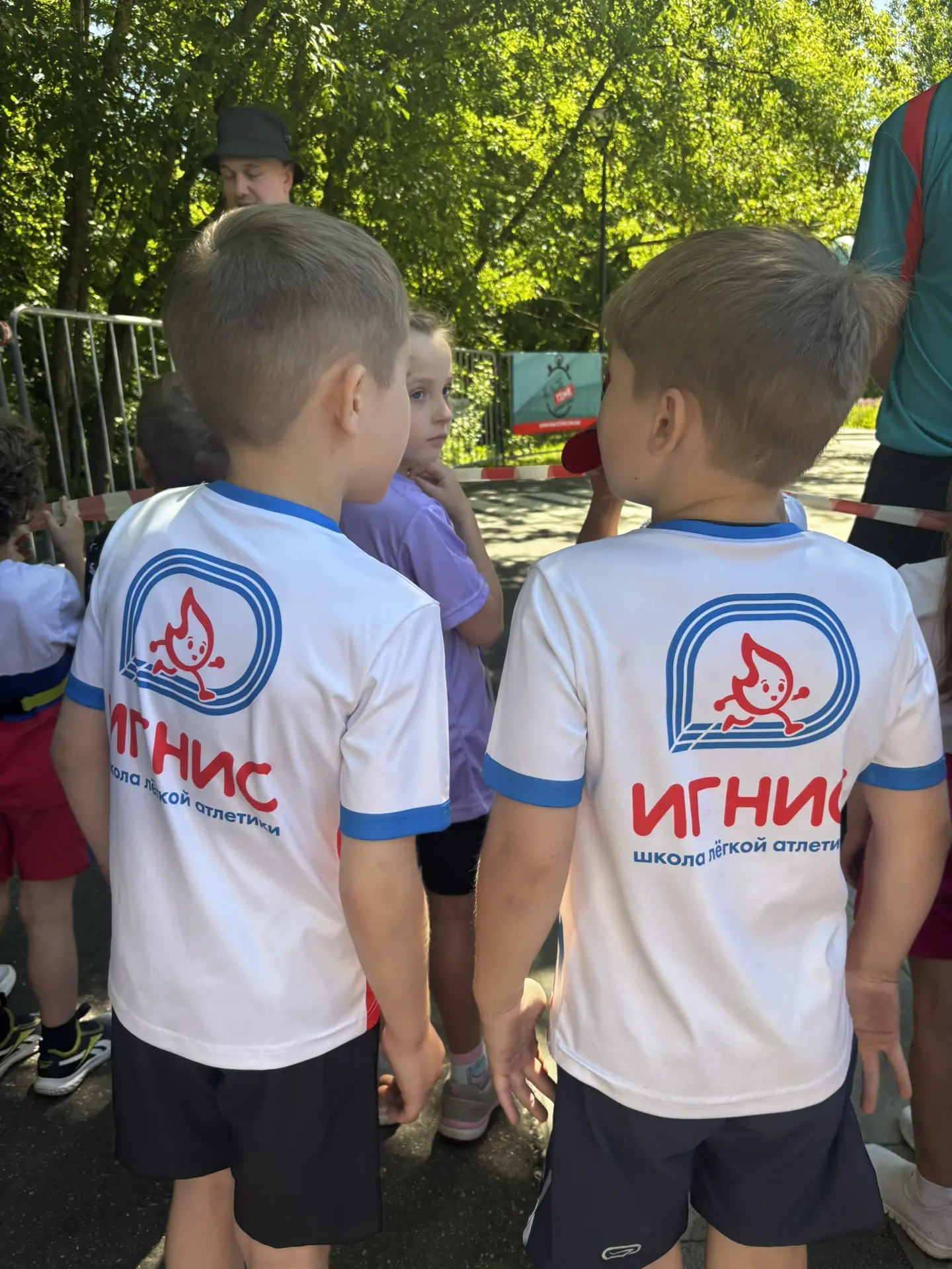 Вчера наши спортсмены приняли участие в забеге парка Яуза и преодолели дистанции 500 и ...