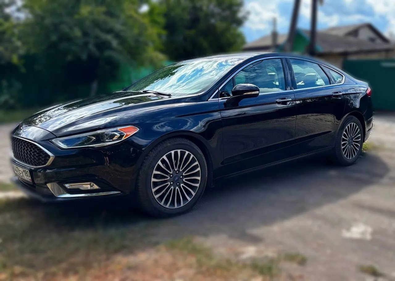 Продам FORD Фьюжен 2017 г,с новым 1.5, двигателем,пробегом 147,классный ,комфортный авт...