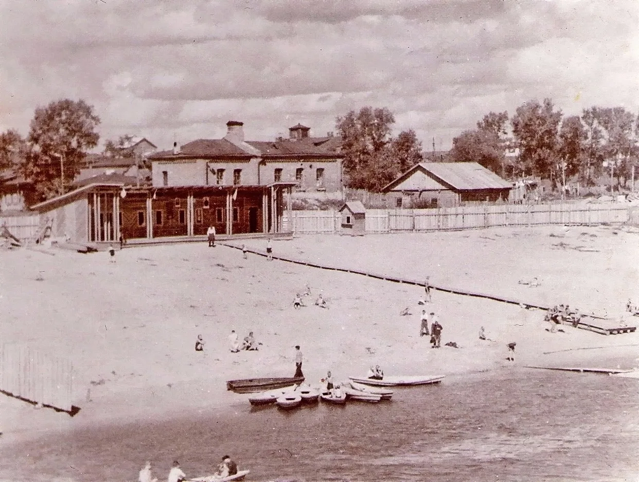 Кировский пляж. 1950-е годы.