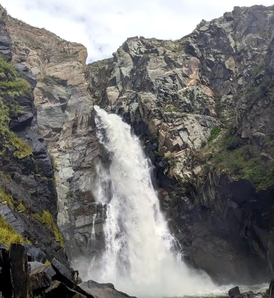 ❓Чем туристам нравится водопад Куркуре?