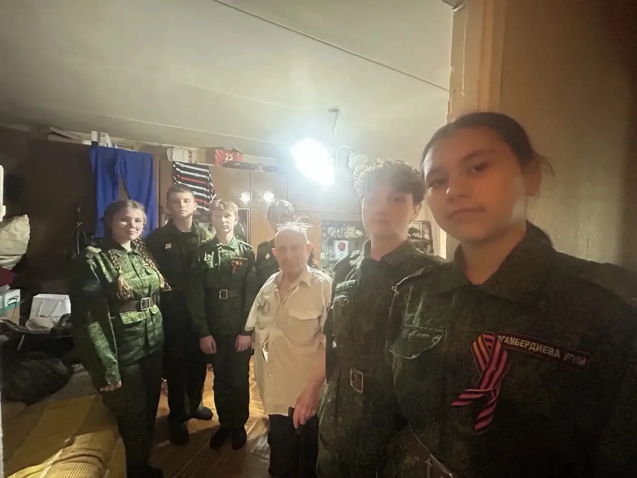 🎖️Сегодня обучающиеся 7 кадетского класса собрались, чтобы поздравить с наступающим 81-летием Победы