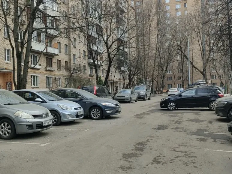 🌿 В Преображенском завершилось благоустройство дворовой территории по адресу: ул. Знам...
