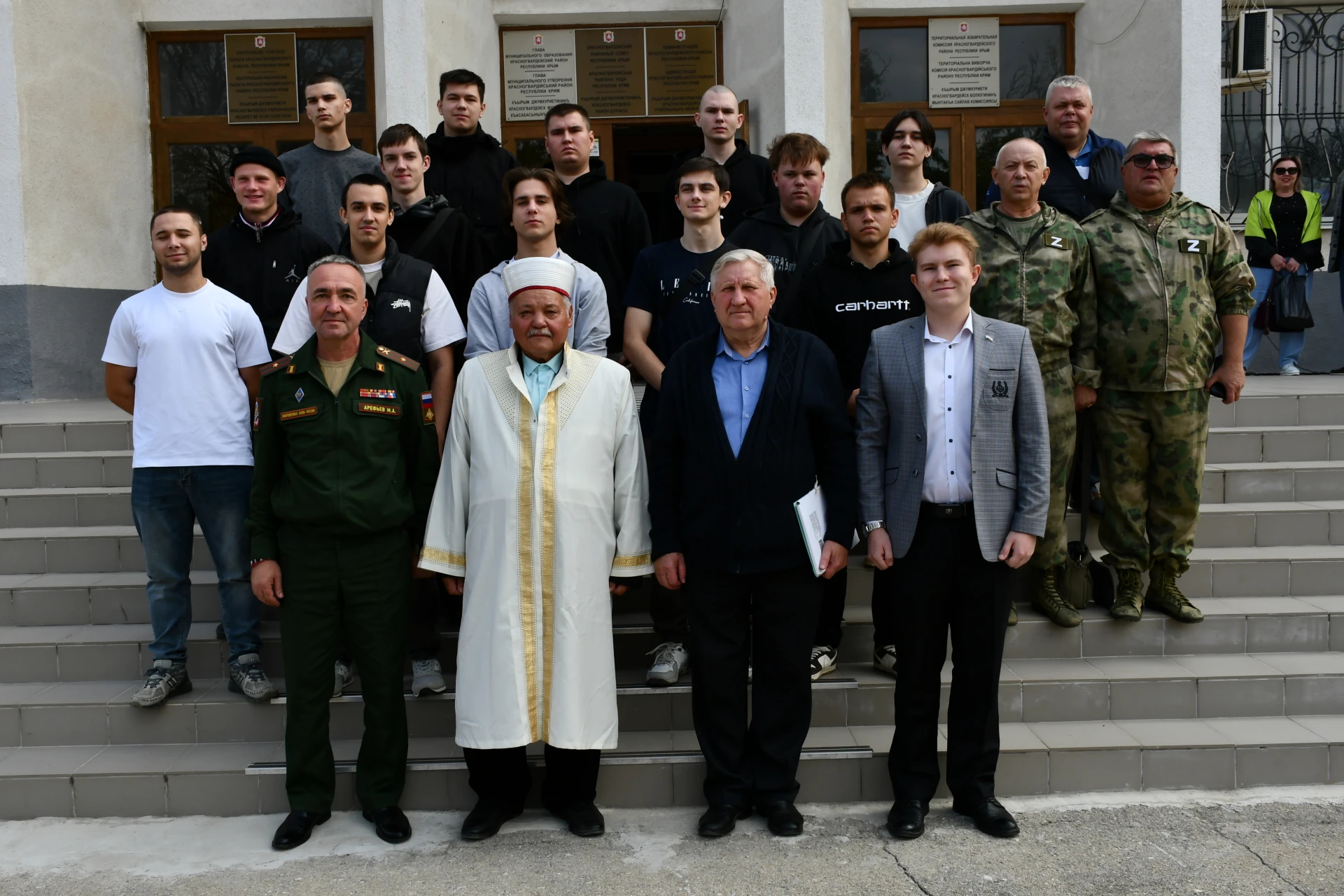 Сегодня мы с особым чувством гордости отправляли наших ребят в армию.🇷🇺