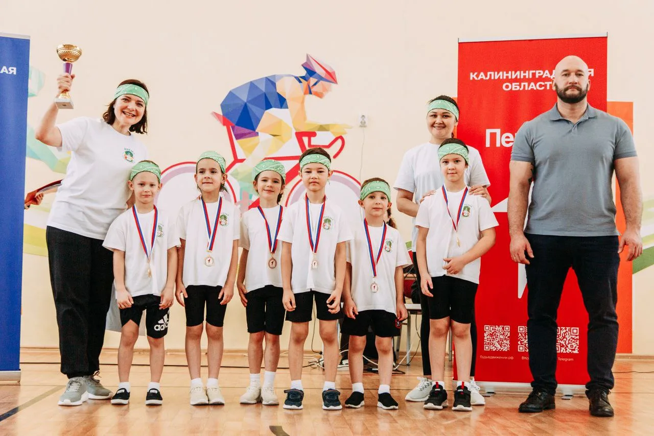 🗣На связи спортивные дошколята из подготовительной группы "Василек" ⛹‍♂