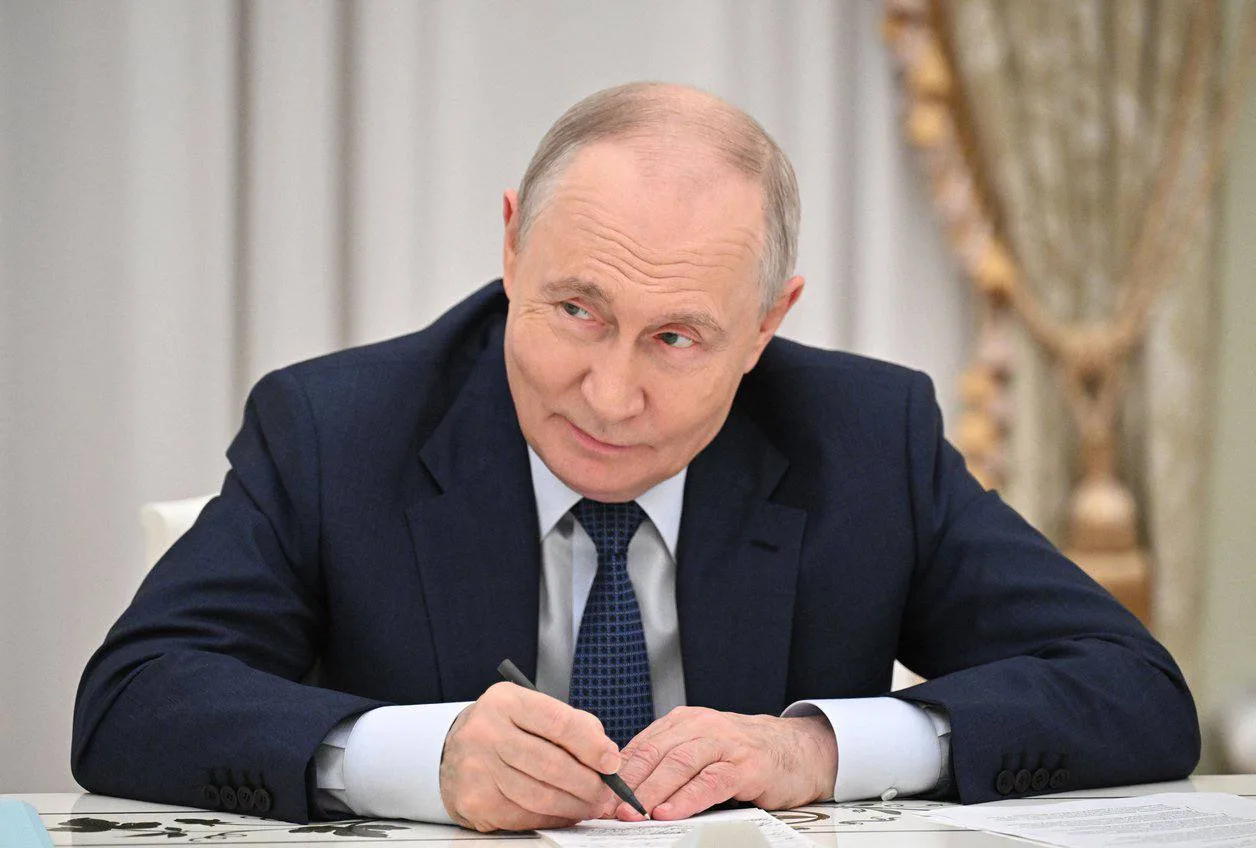 Владимир Путин поблагодарил нашу партию за патриотическую позицию.