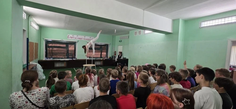 📸 Новости из пришкольного лагеря❤

Столько всего происходит каждый день, что новости разбегаются бы