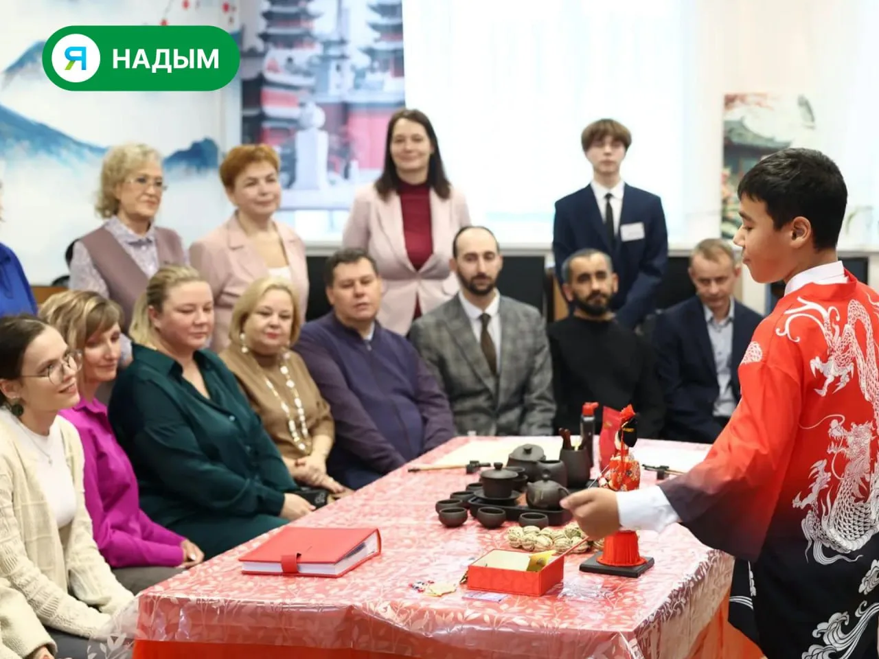 🌏 В шестой школе Надыма появились «Мосты Востока»