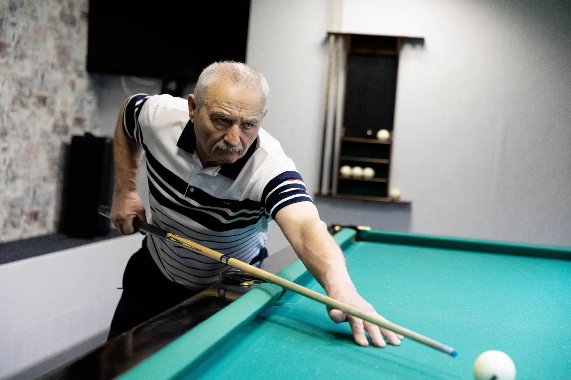 🎱🙌 В Тобольске выявили лучших бильярдистов  В Тобольске впервые прошло первенство города по русскому