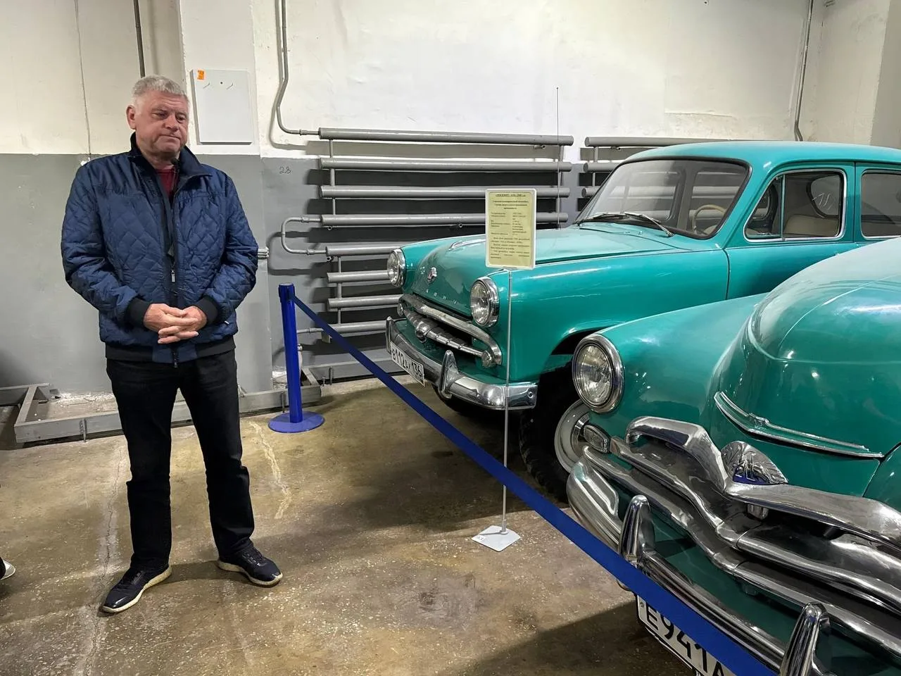 🚗 В Архангельске хранится одна из крупнейших коллекций ретротехники.  Местный коллекционер Дмитрий С