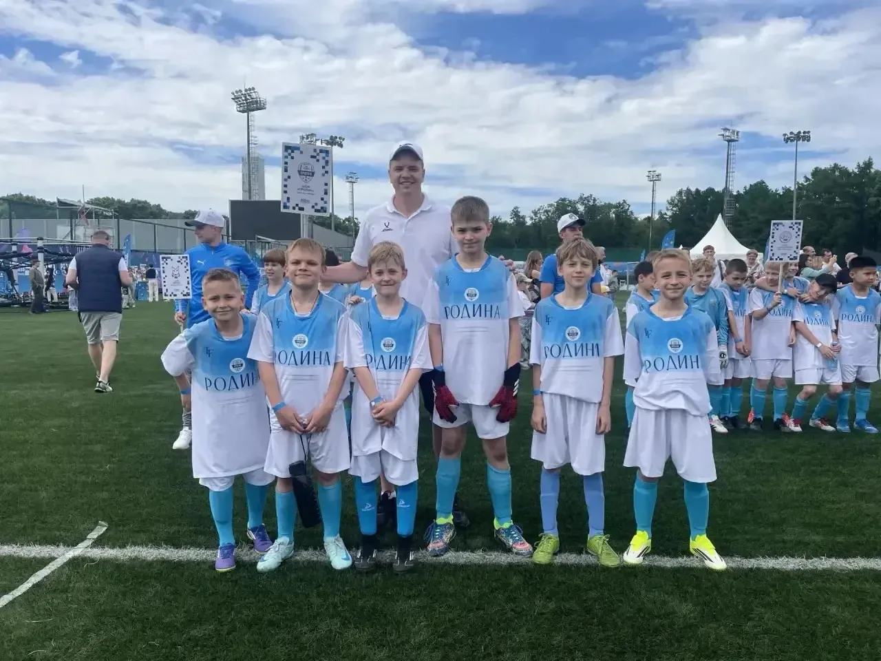 Протон приглашает на футбол⚽️