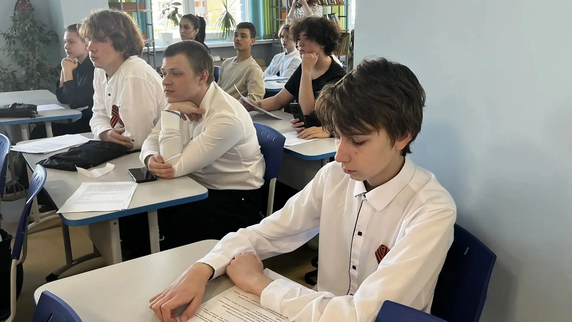 ✅Сегодня учащиеся 10 "А" и 10 "Б" классов успешно защитили свои индивидуальные проекты.  ✅В течение 