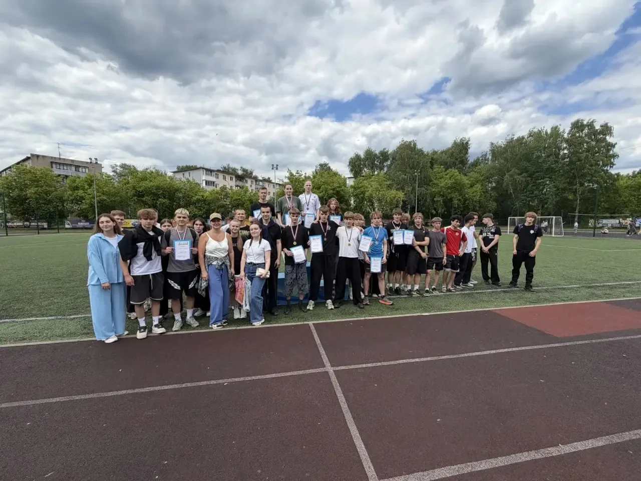 🏆На стадионе Бирюкова прошли заключительные соревнования спартакиады ССУЗов

🌟Сегодня стадион Бирю