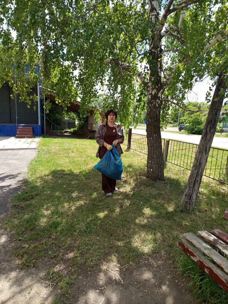 🌱🏡 Облагораживаем территорию МКУК "Комсомольский СДК" 🎋💦