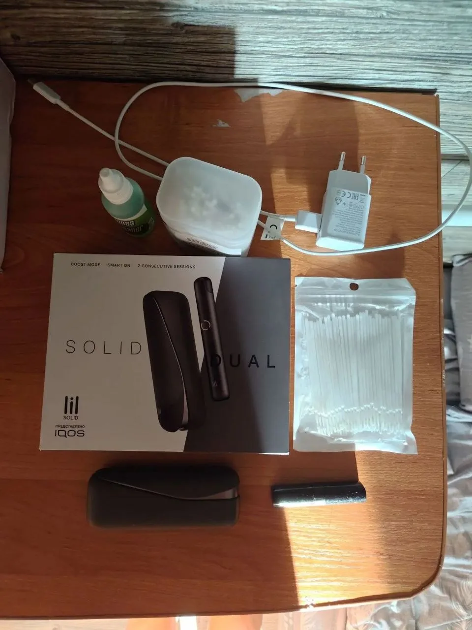 Продам iqos lil solid dual 3. Цвет как на картинке.