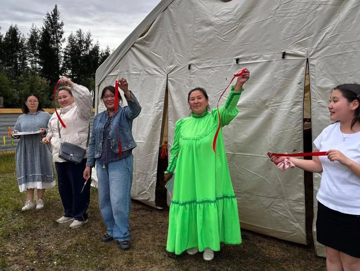 🏕В Батагае многодетная мама открыла глэмпинг по соцконтракту
