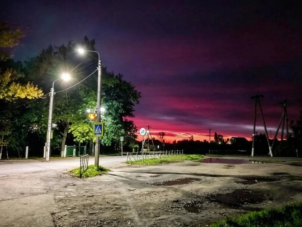 📷 Красивый закат сегодняшней пятницы.