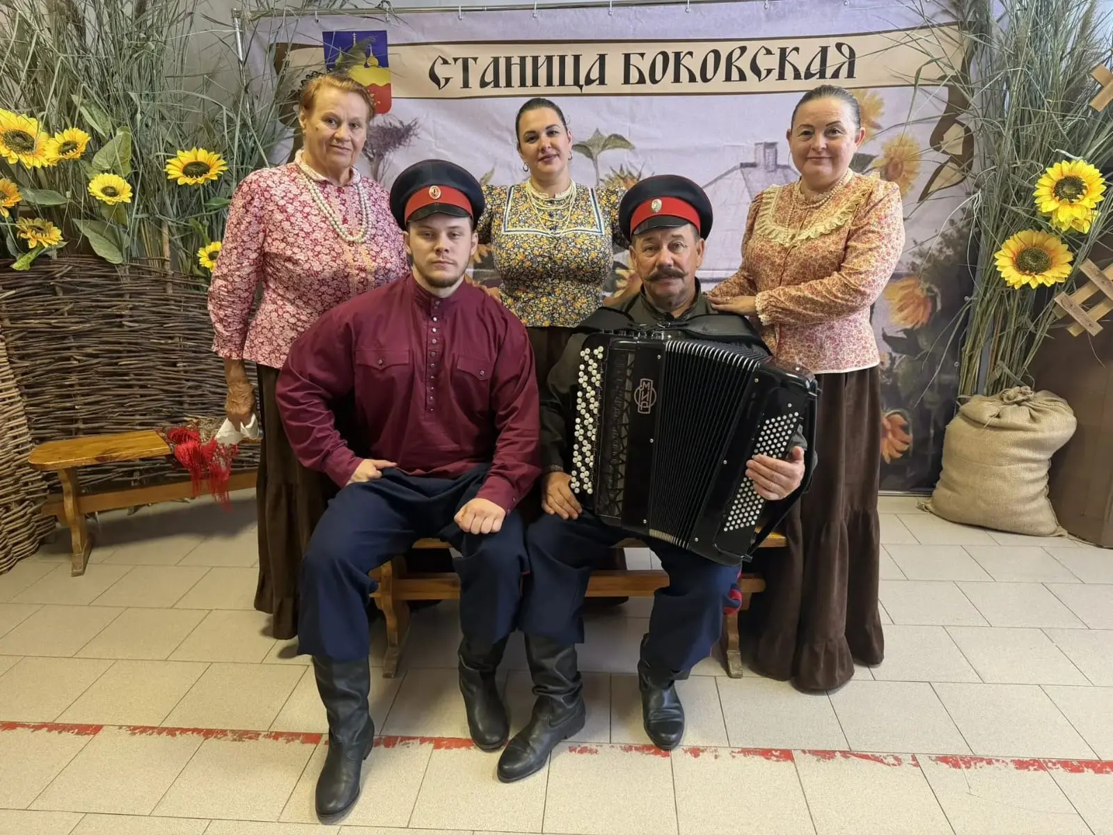 ПЕСНИ НАД ЧИРОМ