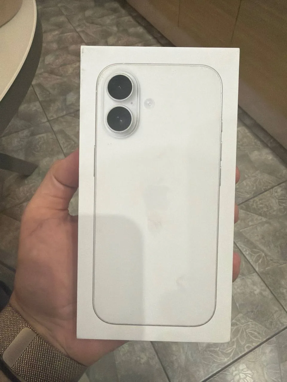 🎁 Сразу два iPhone — для самых любимых