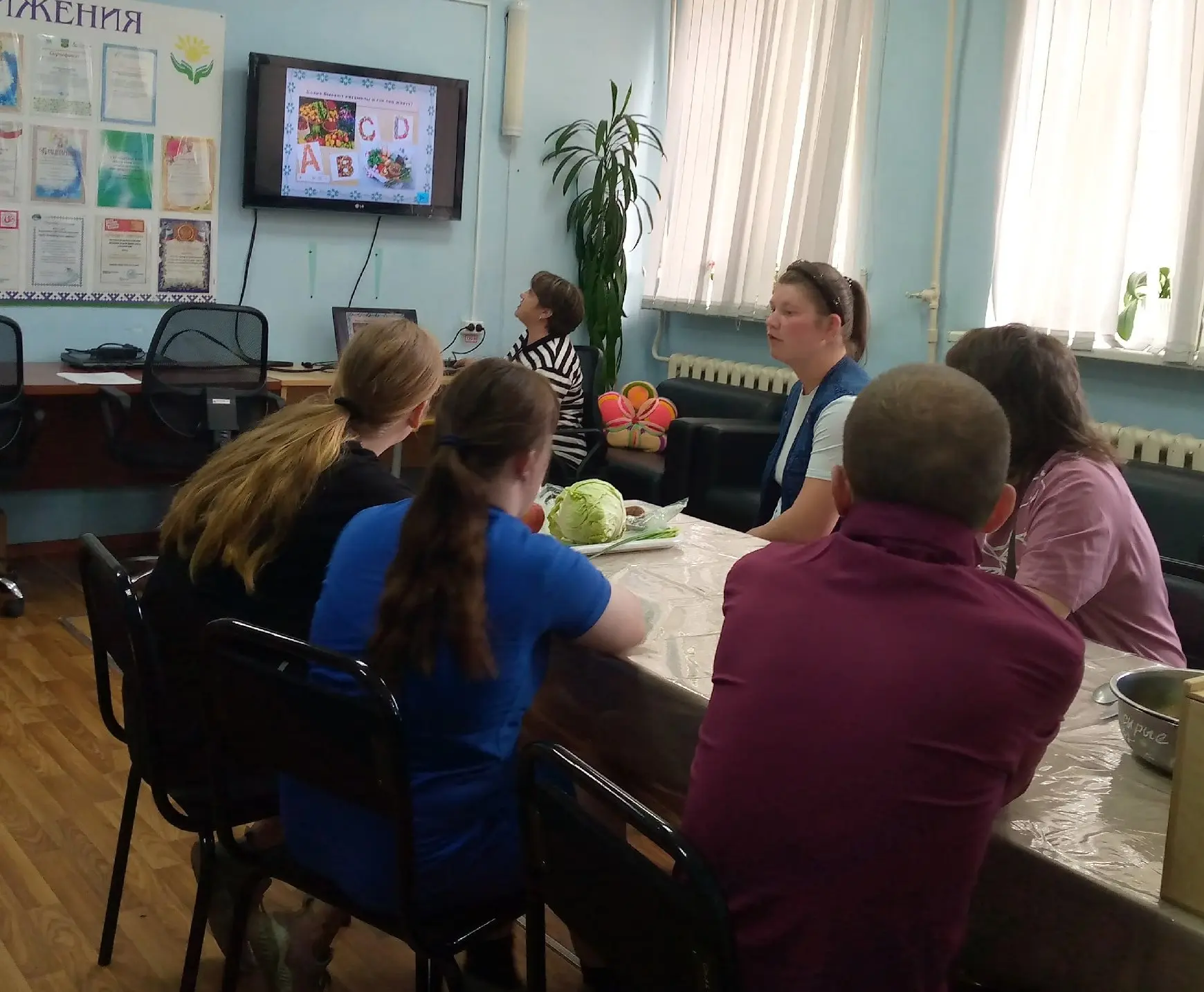 На базе социально-реабилитационного отделения ГБУ РК «ЦСЗН Койгородского района» прошла встреча ребя