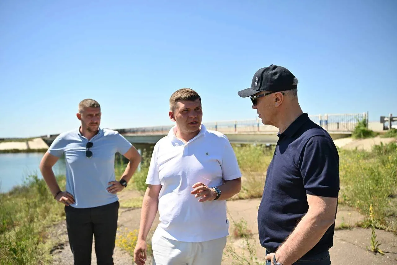 🛠 Осмотрел мост, соединяющий Геническ и Арабатскую стрелку, который пострадал в резуль...