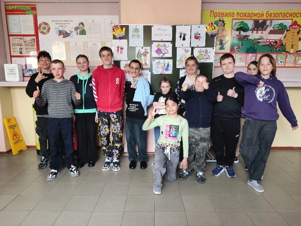 🌍 Танцы народов мира: в ритмах детства! 💃🪇