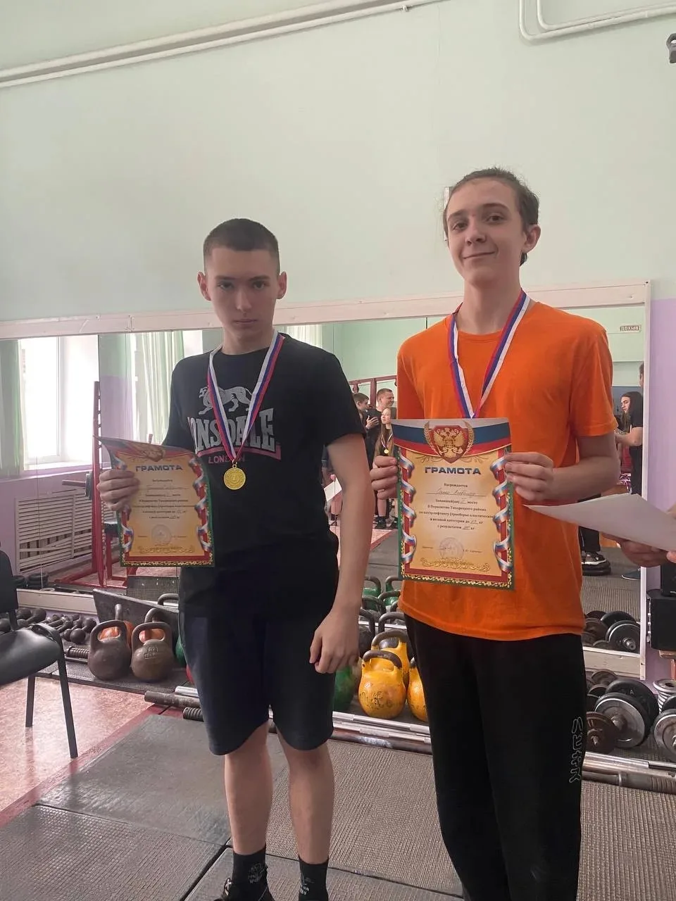 Соревнования по пауэрлифтингу в спортивной школе  18 апреля в спортивной школе «Виктория» г. Тихорец