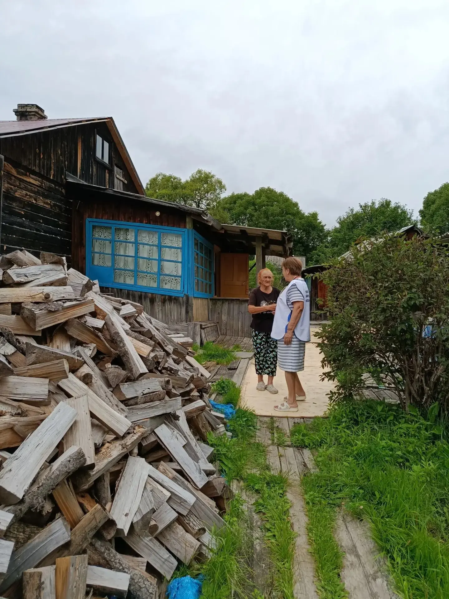 За неделю "ИнформУИКа"  погода в Приморье была похожа на качели: то жарит, то льет. Но ...