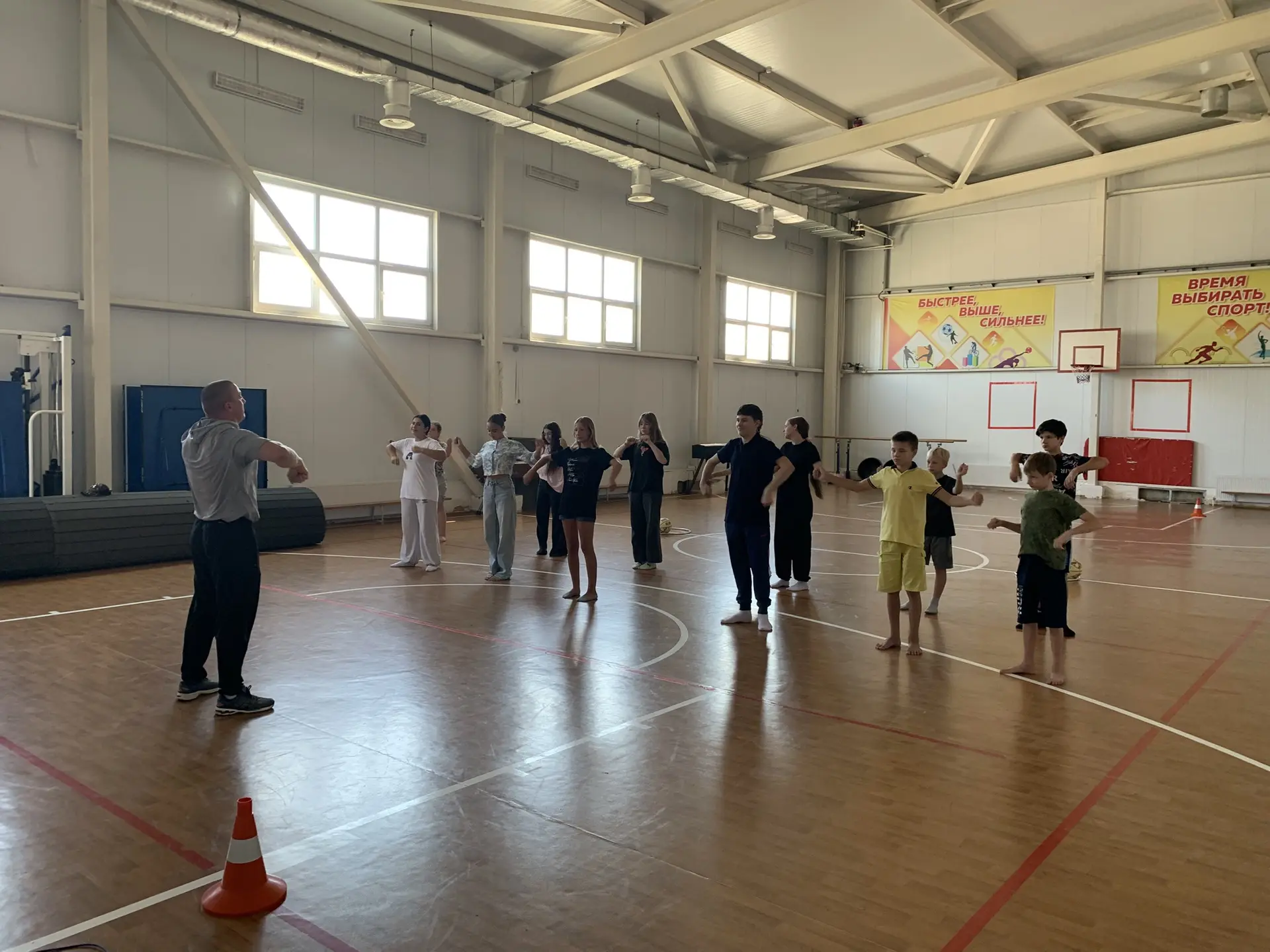 🤸‍♂️«Наш образ жизни — здоровье!» — в школе прошло спортивно‑оздоровительное мероприят...