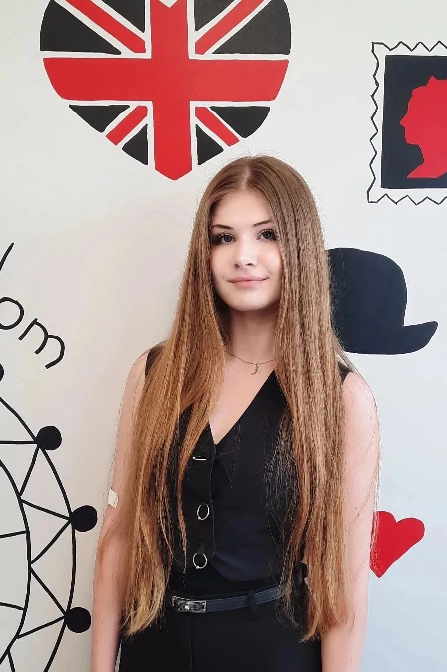 💐Поздравляем Арину Герасименко, ученицу 10 "А" класса, с победой🥇 в VI муниципальном ...