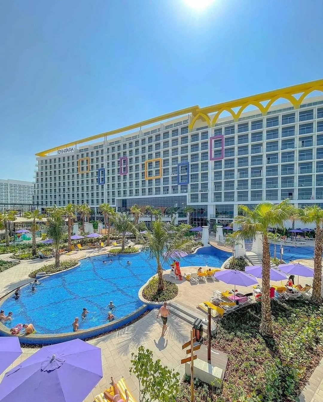 🔥 Детский рай в Дубае на берегу моря

🏖 Centara Mirage Beach Resort Dubai 4⭐ — семейный курорт с с