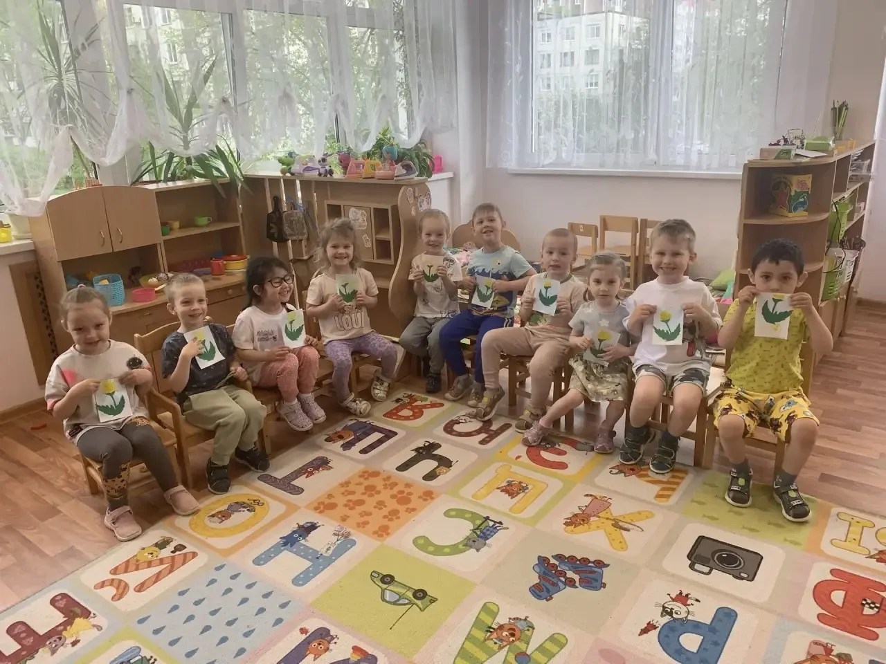 ✅ На прошлой неделе ребята младшей группы отмечали Всемирный день одуванчика!