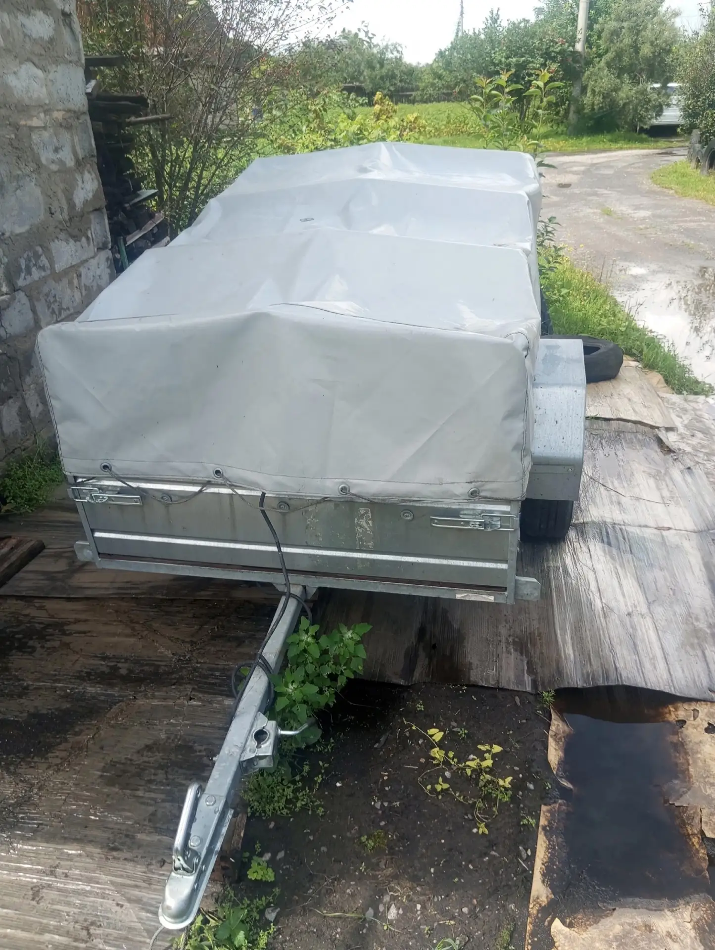 Продам прицеп срочно! цена при звонке. тел: 89210114580