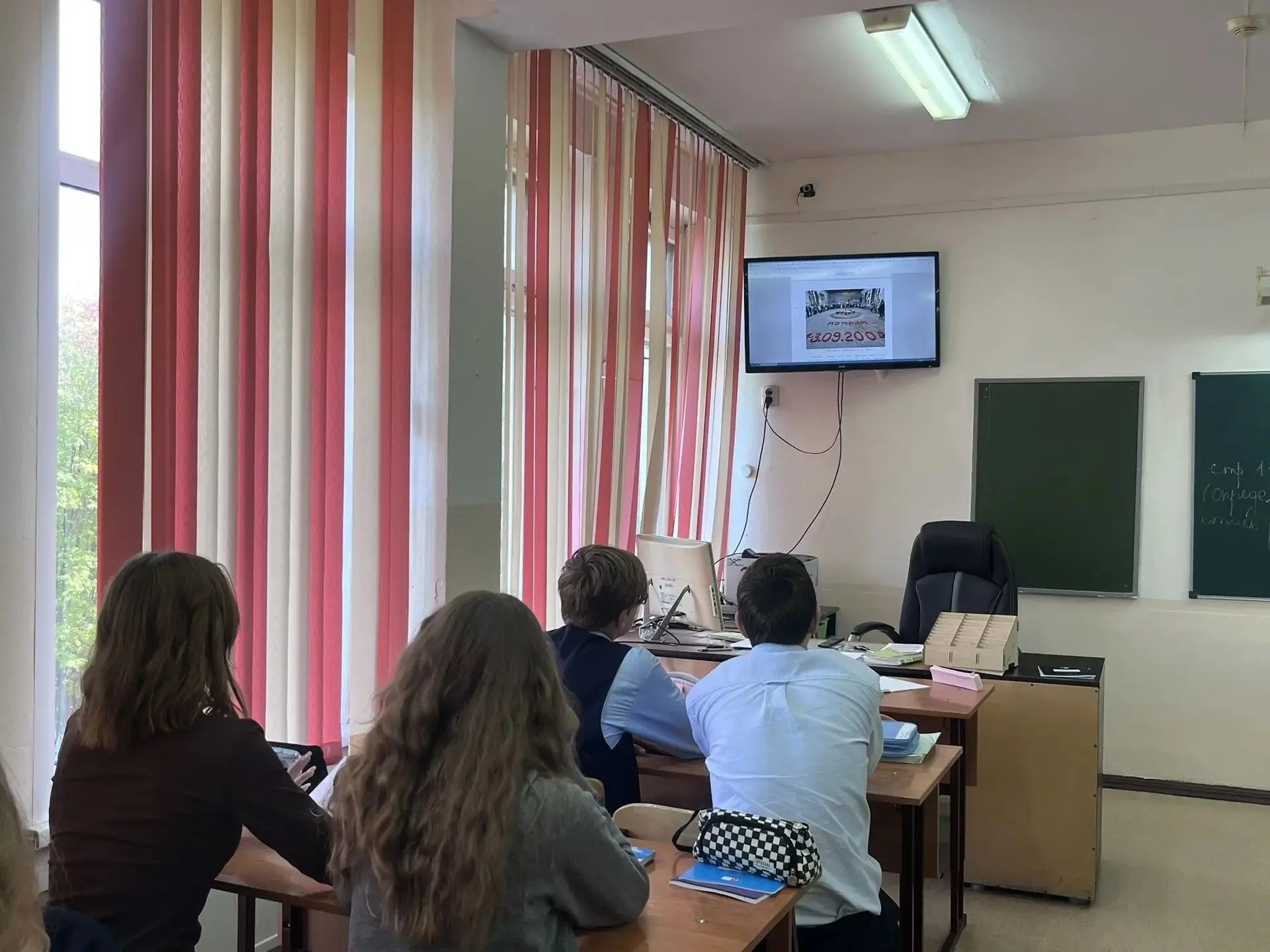 «Прерванный урок» в нашей школе 🕯️