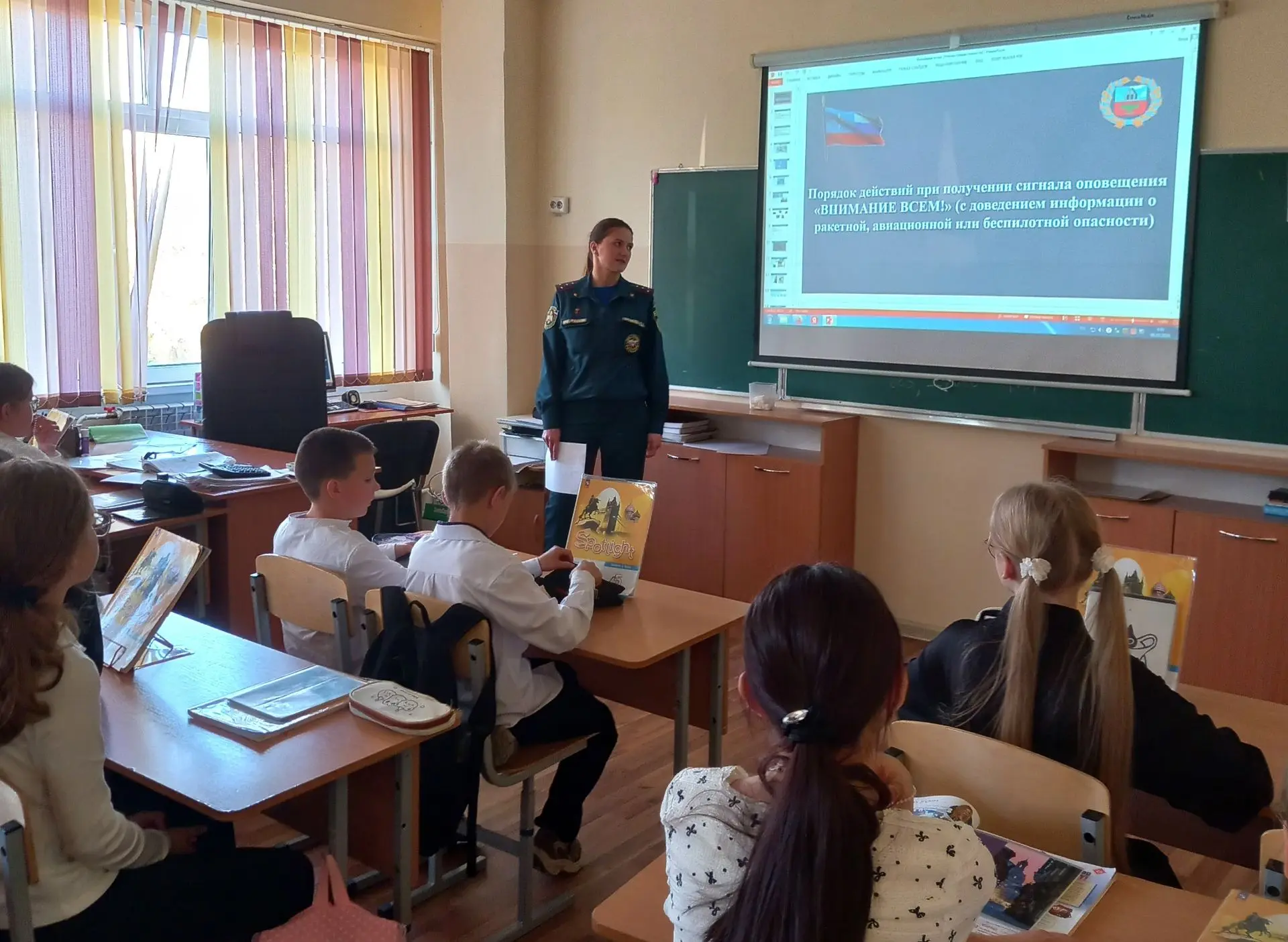 👮Мероприятия ко Дню гражданской обороны прошли в барнаульских школах