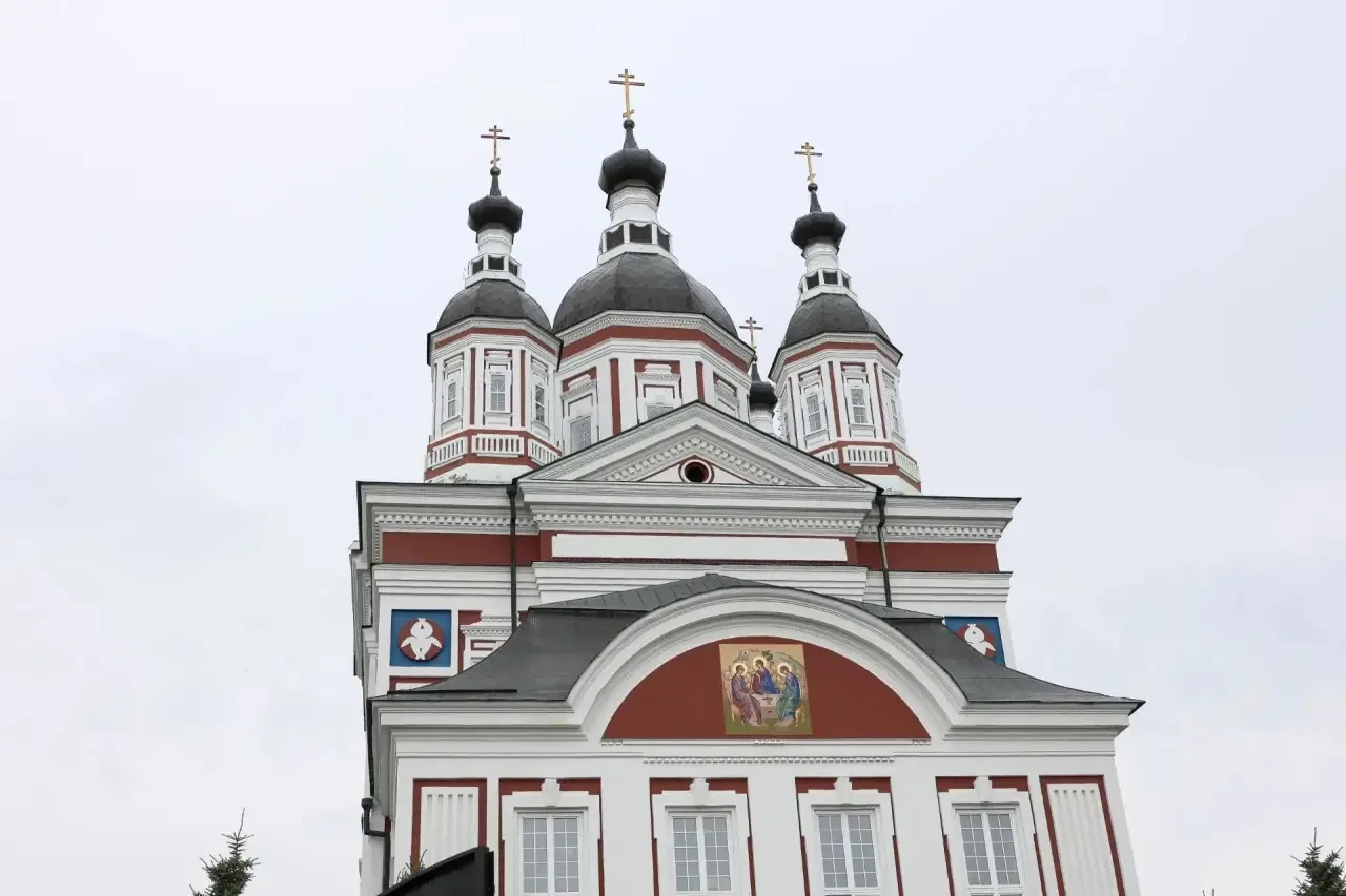 Показали заместителю председателя Совета Федерации Инне Юрьевне Святенко архитектурную ...